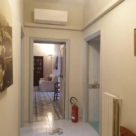 アパート Residenza Sorrentina *